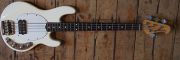 Musicman Stingray White Rosewood